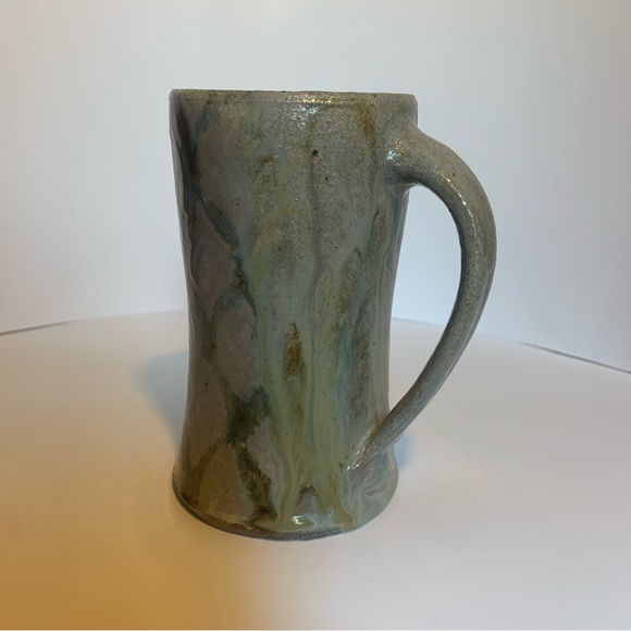 Glazed pottery coffee mug, pastel colors 5 1/2”, diamond pattern painted - Picture 4 of 12